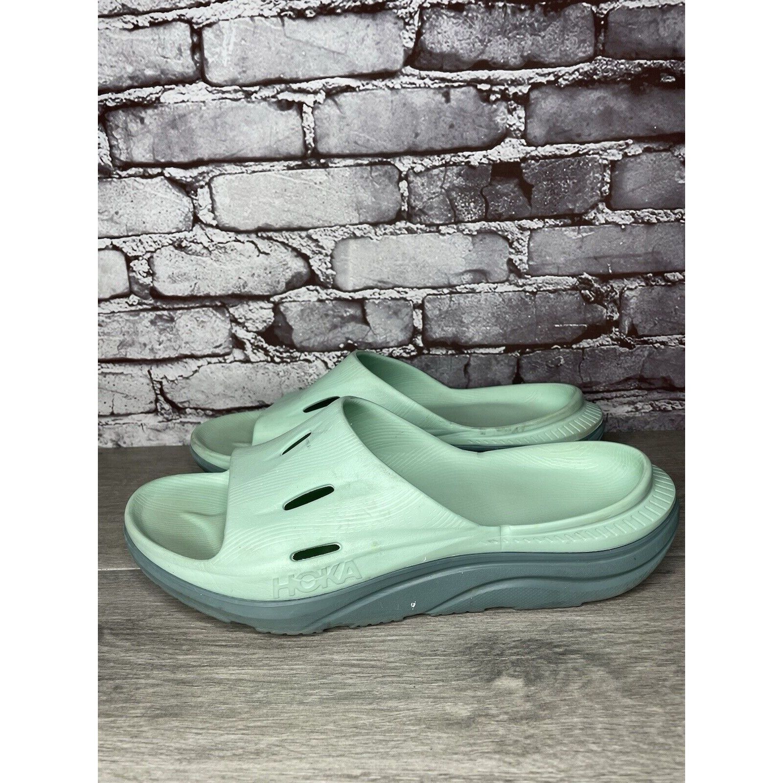 Hoka Hoka Ora Recovery Slides 3 Mist Green Trellis Slides Sandals Size US 12 / EU 45 - 3 Thumbnail