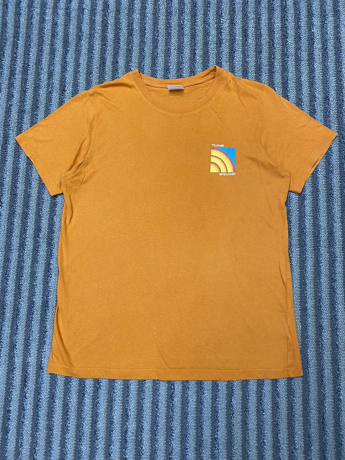 GU Tune cartoon space jam a new legacy shirt Size US L / EU 52-54 / 3 - 4 Thumbnail
