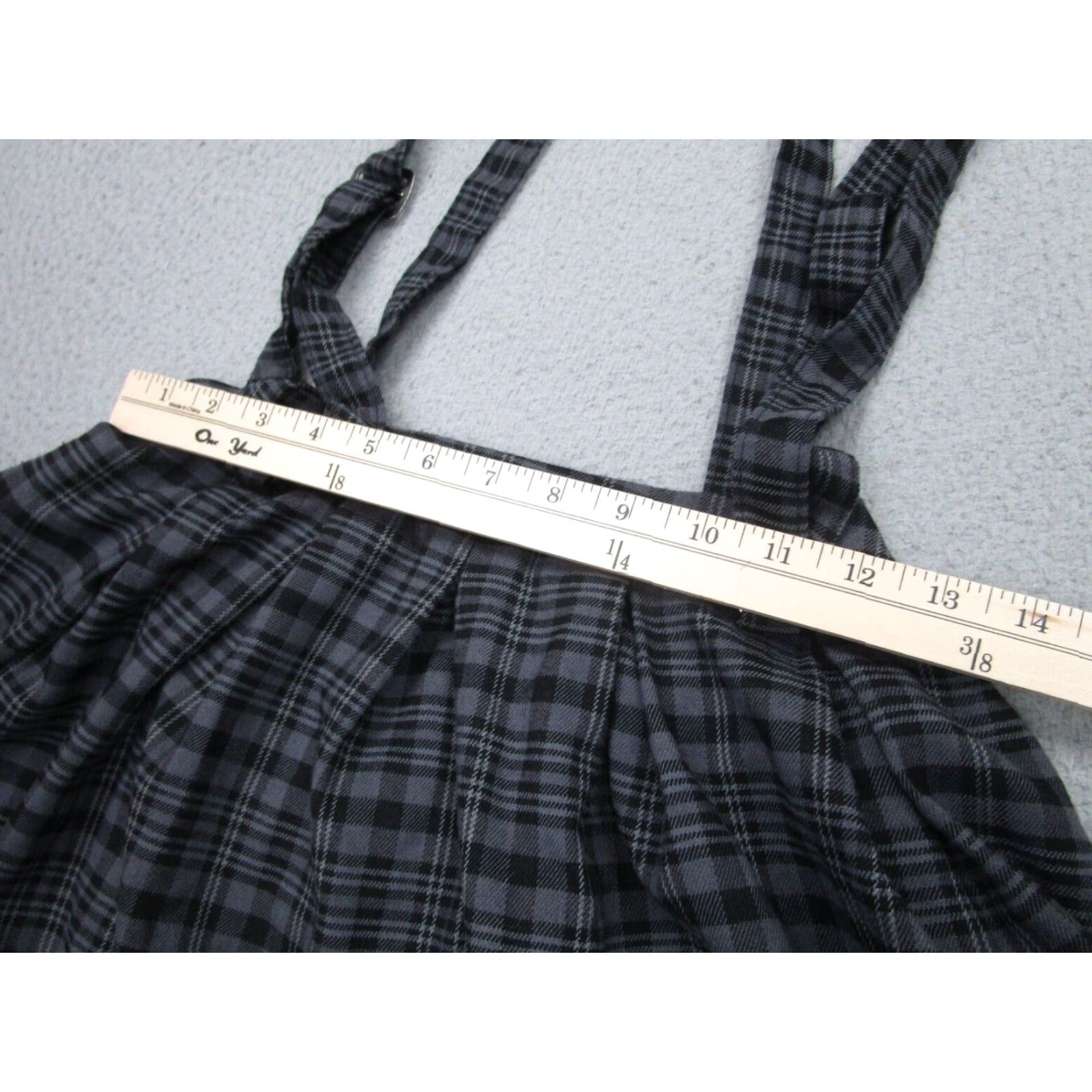 Hot Topic Hot Topic Plaid Mini Skirt Womens Small Gray Black Strap Punk Style Size 28" / US 6 / IT 42 - 7 Thumbnail