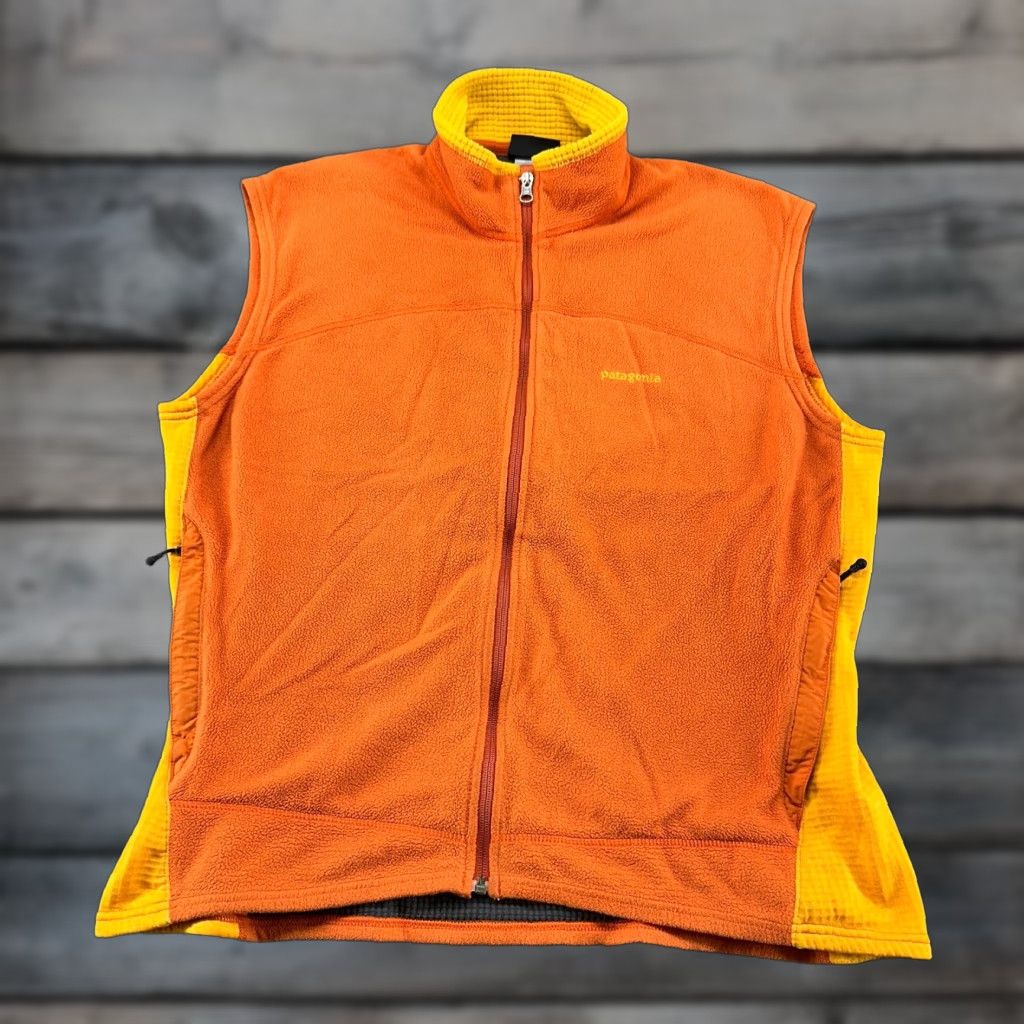 Patagonia VINTAGE Patagonia Vest Mens XL Orange Synchilla Fleece Lined Sleeveless Full Zip Size US XL / EU 56 / 4 - 1 Thumbnail
