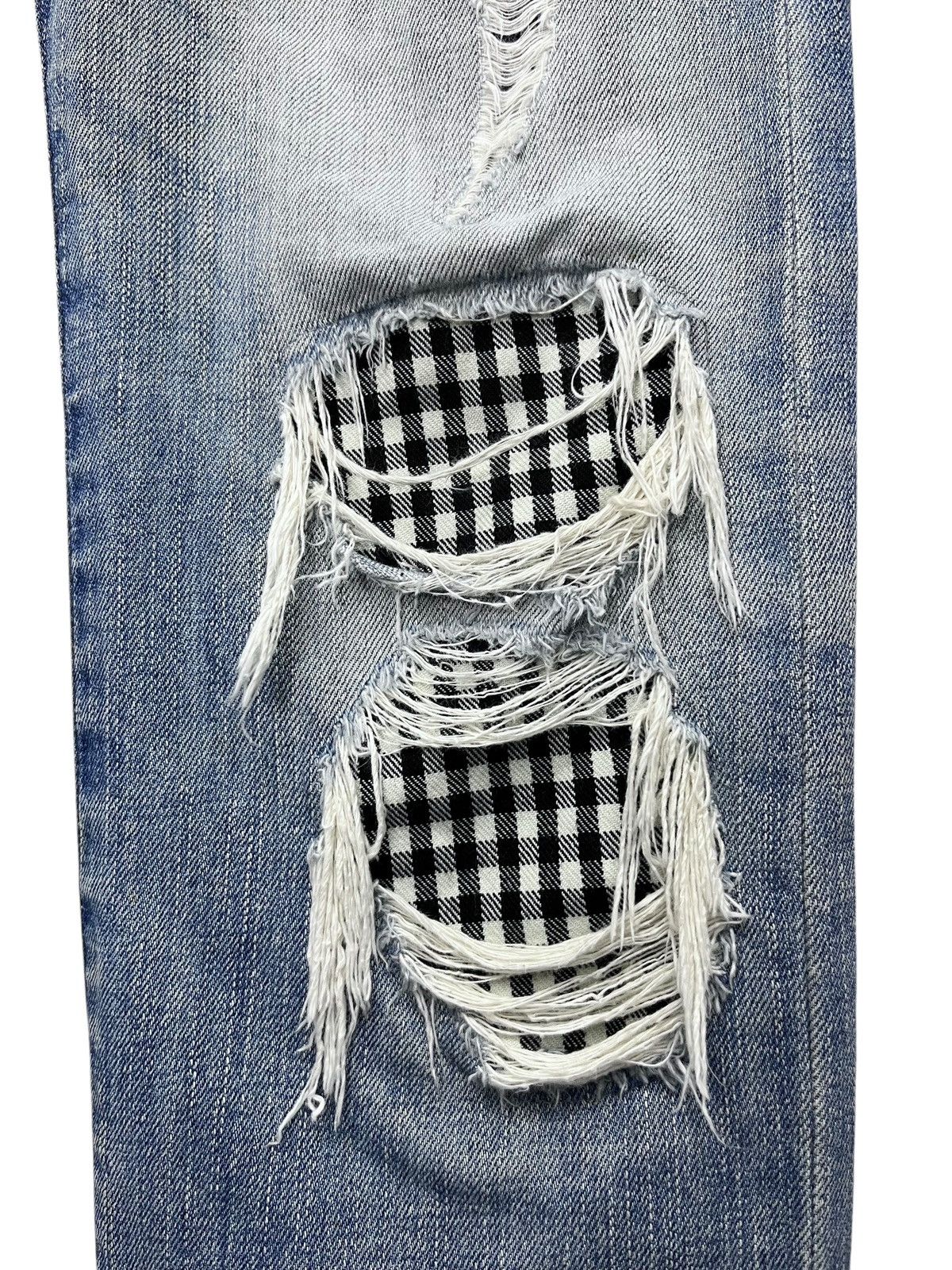 Takeo Kikuchi Vintage TAKEO KIKUCHI Grunge Patch Ripped Slim Fit LGB Style Size US 31 - 10 Thumbnail