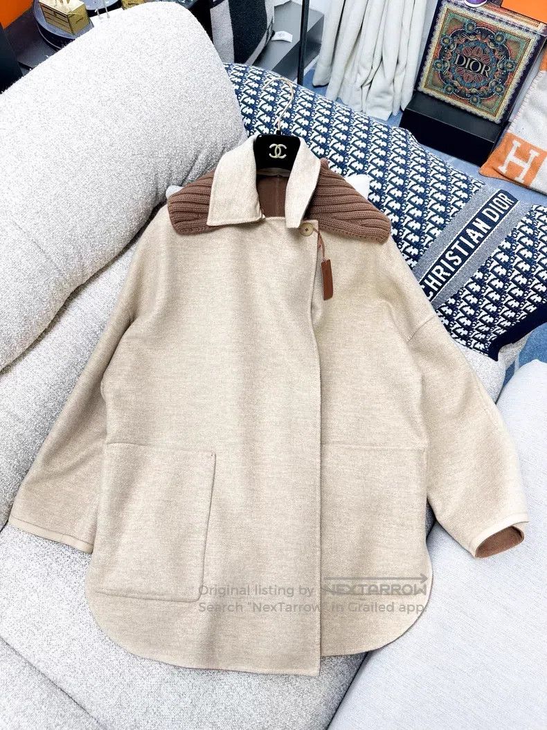 Loro Piana Loro Piana Khaki inner-lined with coffee brown reversible Size S / US 4 / IT 40 - 2 Thumbnail