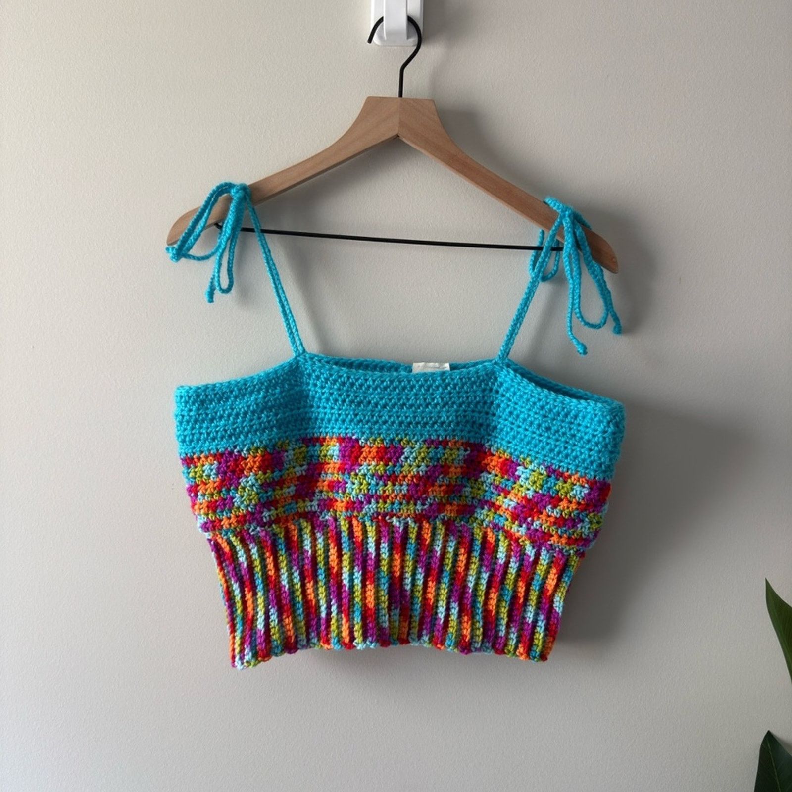 Handmade Handmade Crochet Adjustable Tie Strap Crop Top 100% Recycled Size L / US 10 / IT 46 - 6 Thumbnail