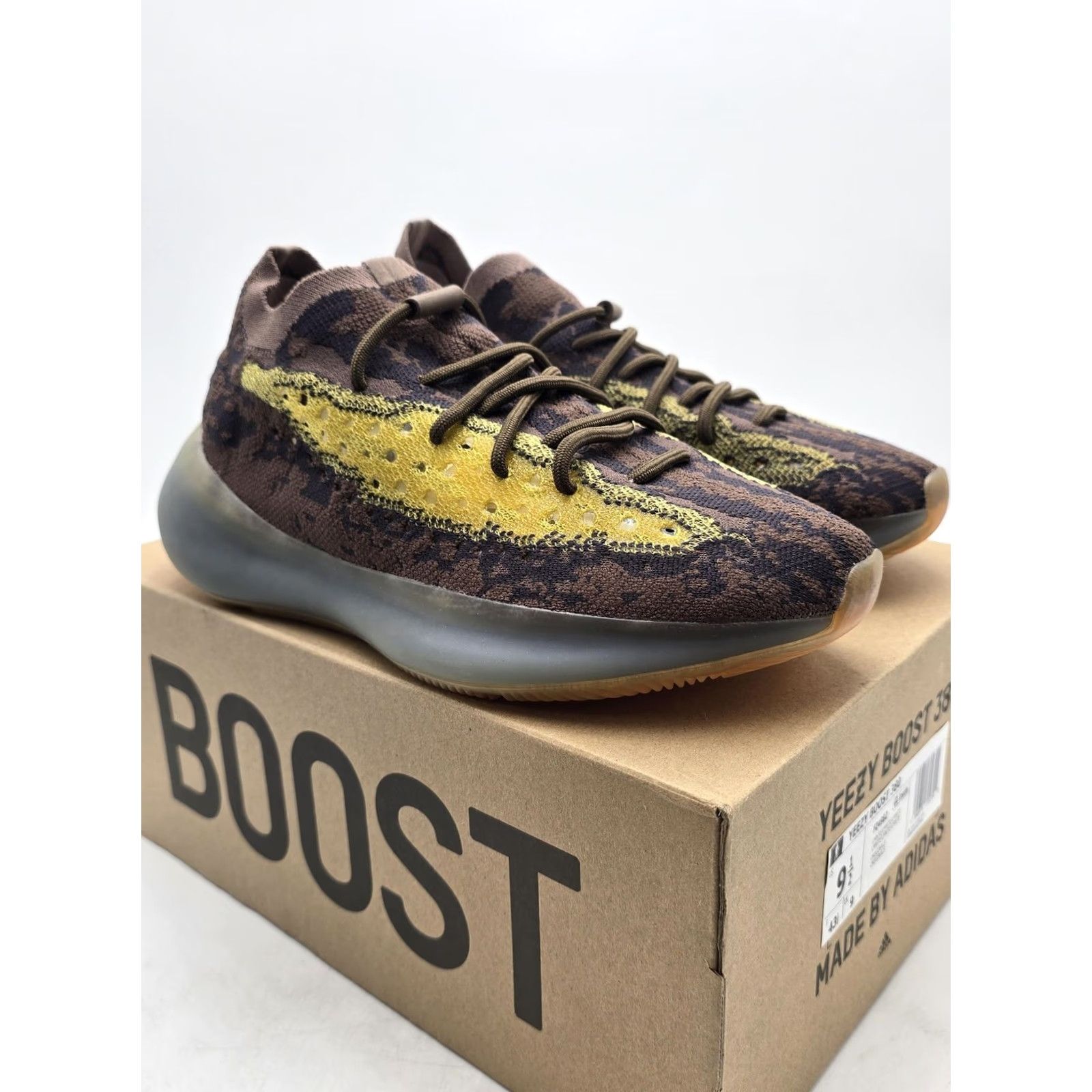Adidas Adidas Yeezy Boost 380 Shoes Mens 9.5 Brown LMNTE Low Top Sneaker FZ4982 Size US M / EU 48-50 / 2 - 2 Thumbnail