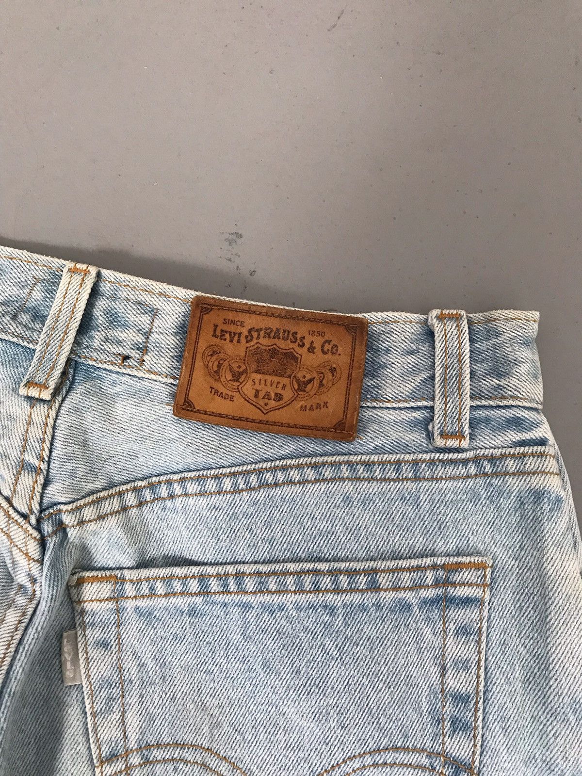 Levi's × Vintage Vintage Levi’s silver tab denim Size US 30 / EU 46 - 9 Thumbnail
