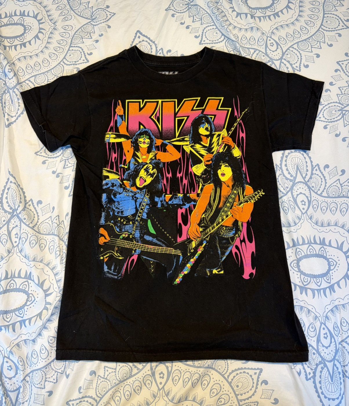 Vintage Kiss shirt Small Size US S / EU 44-46 / 1 - 1 Thumbnail