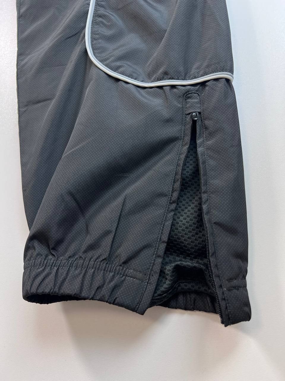Nike NIKE MAX LTD TRACK PANTS WINDRUNNER MENS SIZE L Size US 36 / EU 52 - 4 Thumbnail