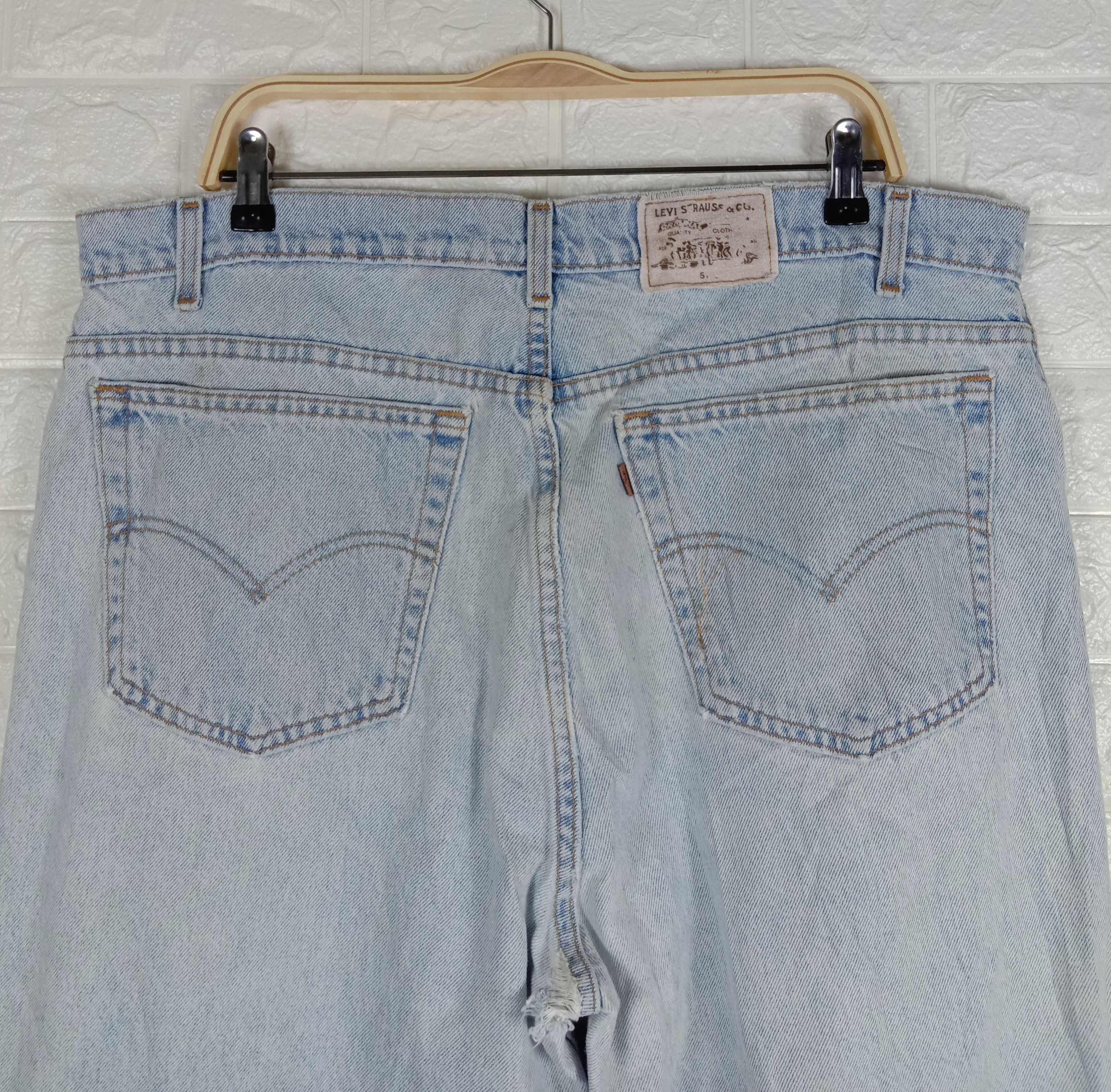 Levi's Vintage 90s Levi’s 540 Jeans Light Wash Distressed Denim Size US 40 / EU 56 - 6 Thumbnail