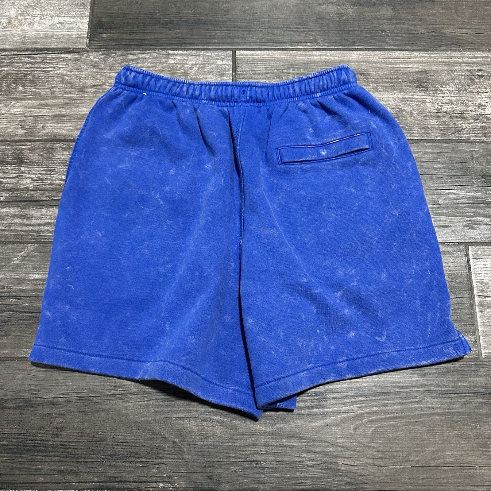Nike NIKE OVER-DYED BLUE ATHLETIC SWEAT SHORTS 5" INSEAM MENS SZ Size US 30 / EU 46 - 2 Thumbnail