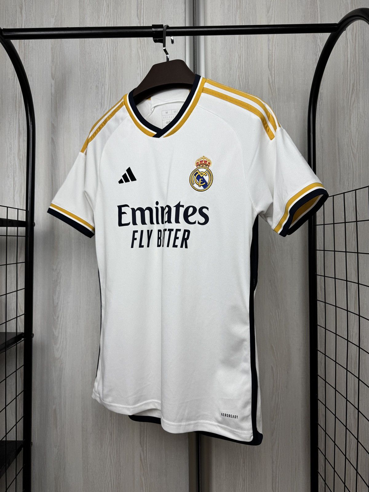 Adidas Jersey Adidas Real Madrid Home 2023/2024 Medium Shirt HR3796 Size US M / EU 48-50 / 2 - 6 Thumbnail