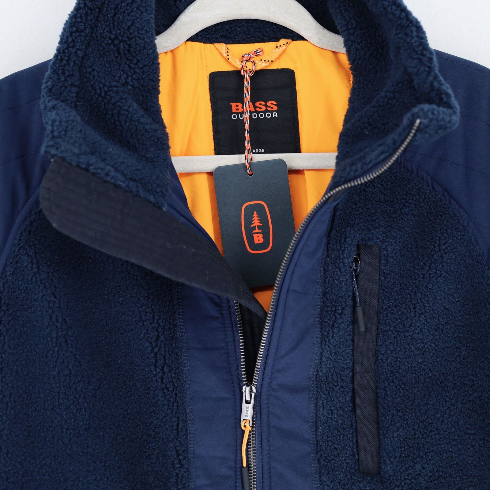 Bass Bass Outdoor Men's Mixed-Media Winter Bomber Jacket Size L Size US L / EU 52-54 / 3 - 3 Thumbnail