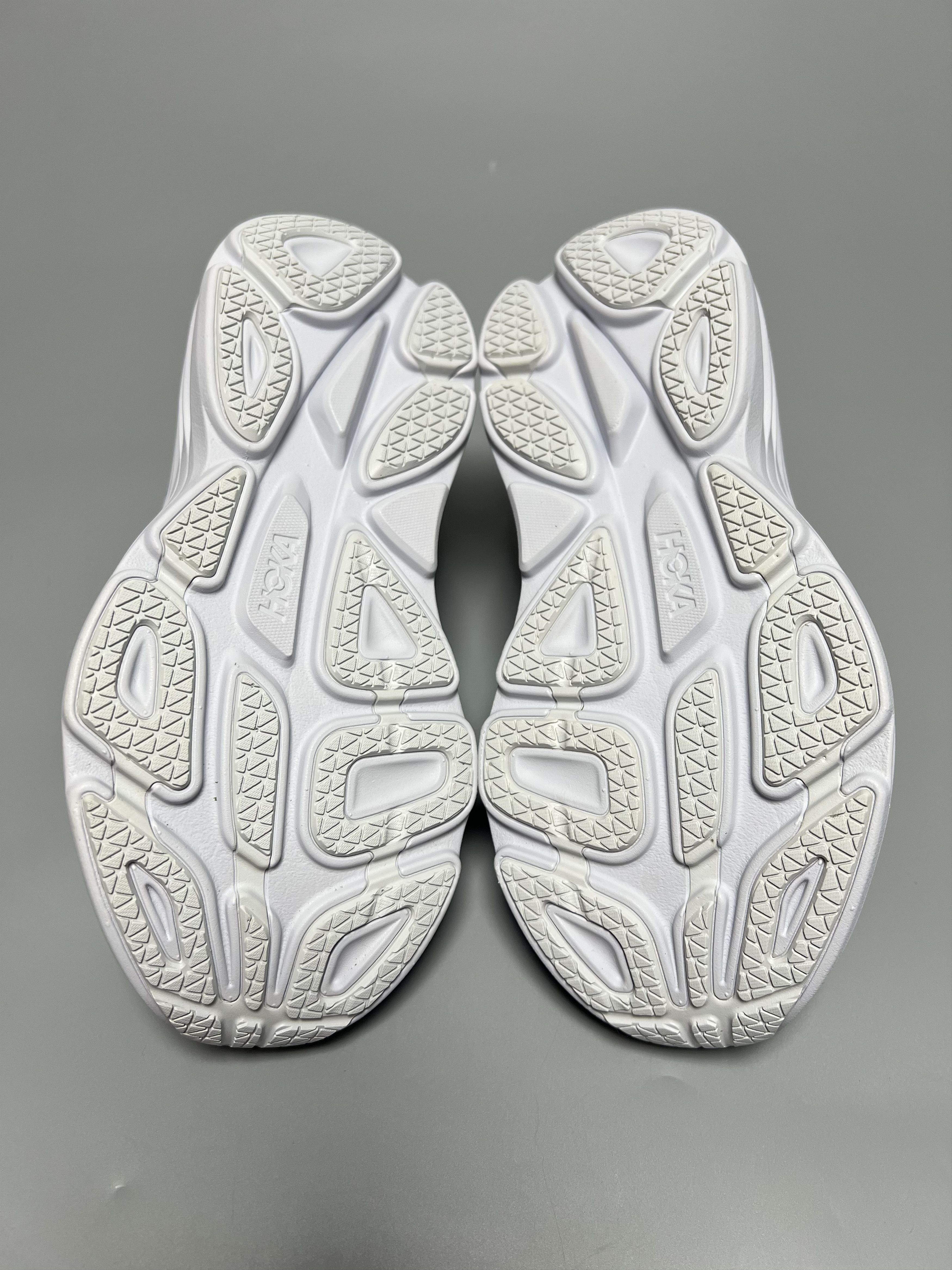 Hoka Hoka Bondi 8 TS Caged ‘Stealth Tech Pack’ Running Shoes Size US 7.5 / IT 37.5 - 6 Thumbnail