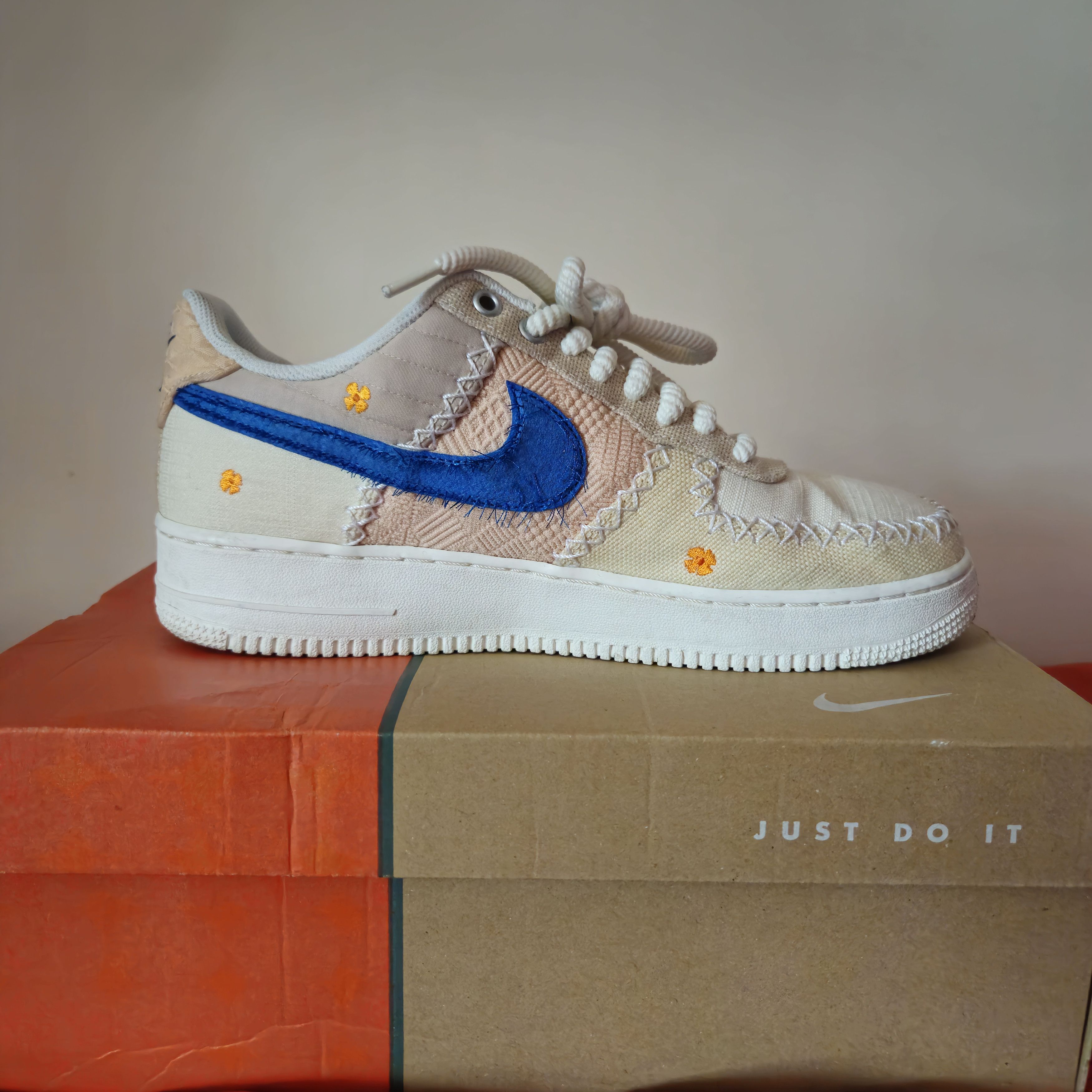 Nike Air Force 1 ‘07 LA Flea 40th Anniversary Size US 9.5 / EU 42-43 - 6 Thumbnail