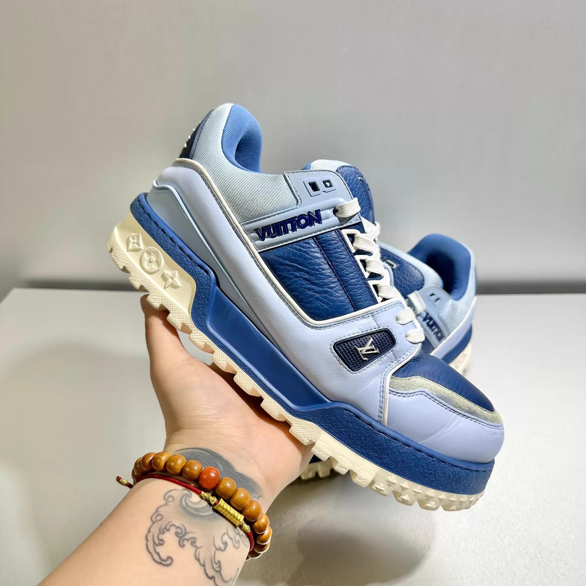 Louis Vuitton LV Trainer Maxi Blue Pangding 7.5/41.5 Excellent Size US 8.5 / EU 41-42 - 8 Thumbnail
