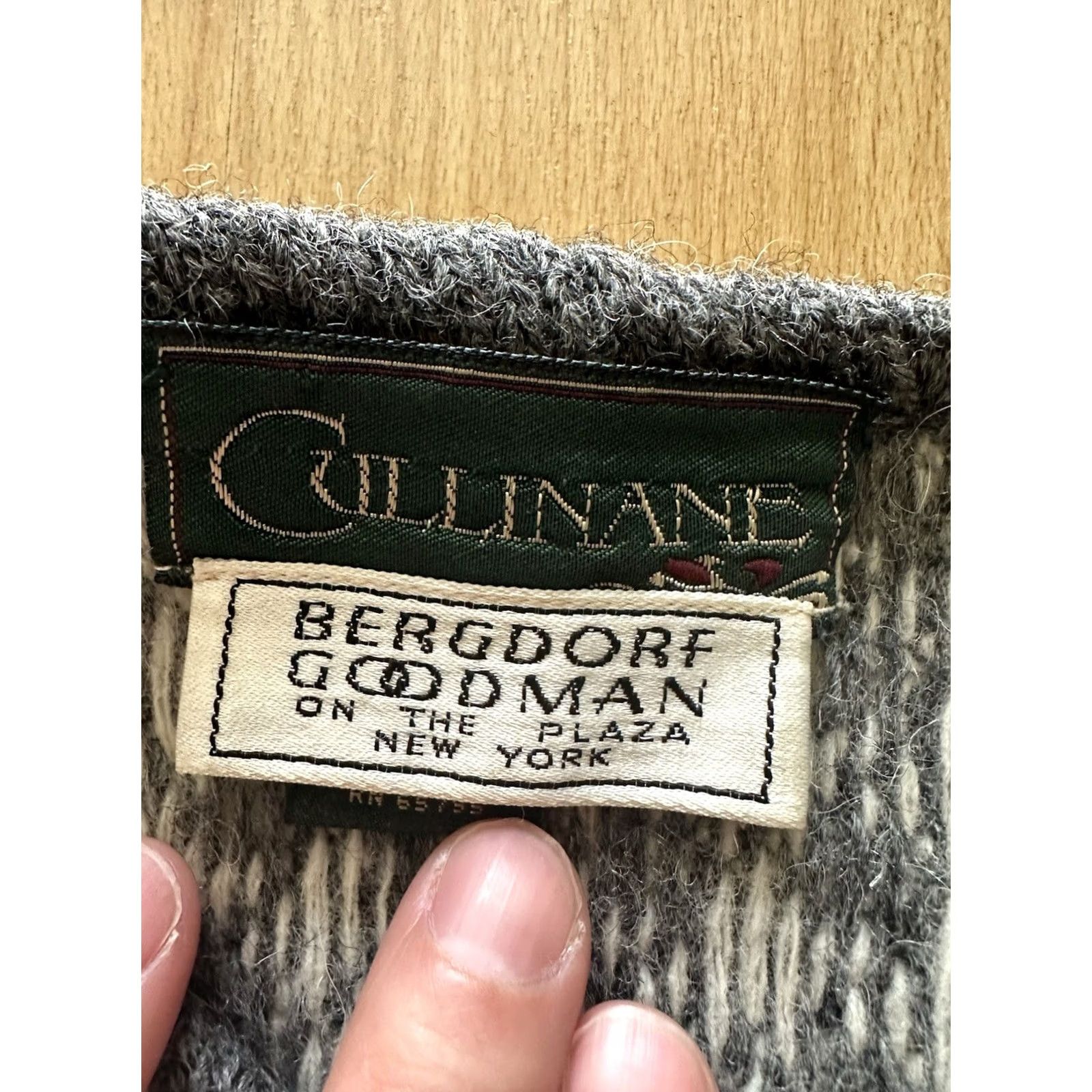 Bergdorf Goodman VINTAGE Bergdorf Goodman x Plaza Of New York Cardigan S Gray Wool Rabbit Hair Geometric Fair Isle Button Long Sleeve V-Neck Classic Men’s Sweater Rare Size US S / EU 44-46 / 1 - 4 Thumbnail