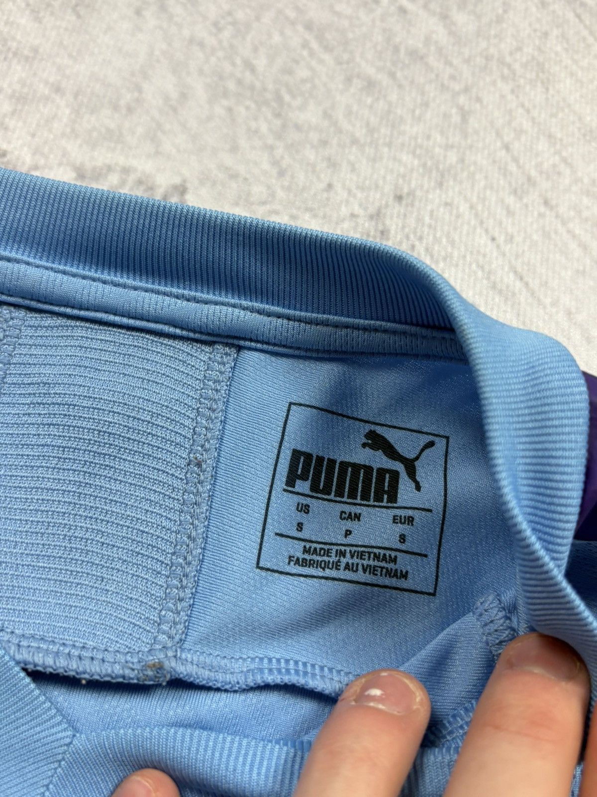 Puma × Vintage KUN AGUERO MANCHESTER CITY JERSEY PUMA PREMIER LEAGUE Size US S / EU 44-46 / 1 - 12 Thumbnail