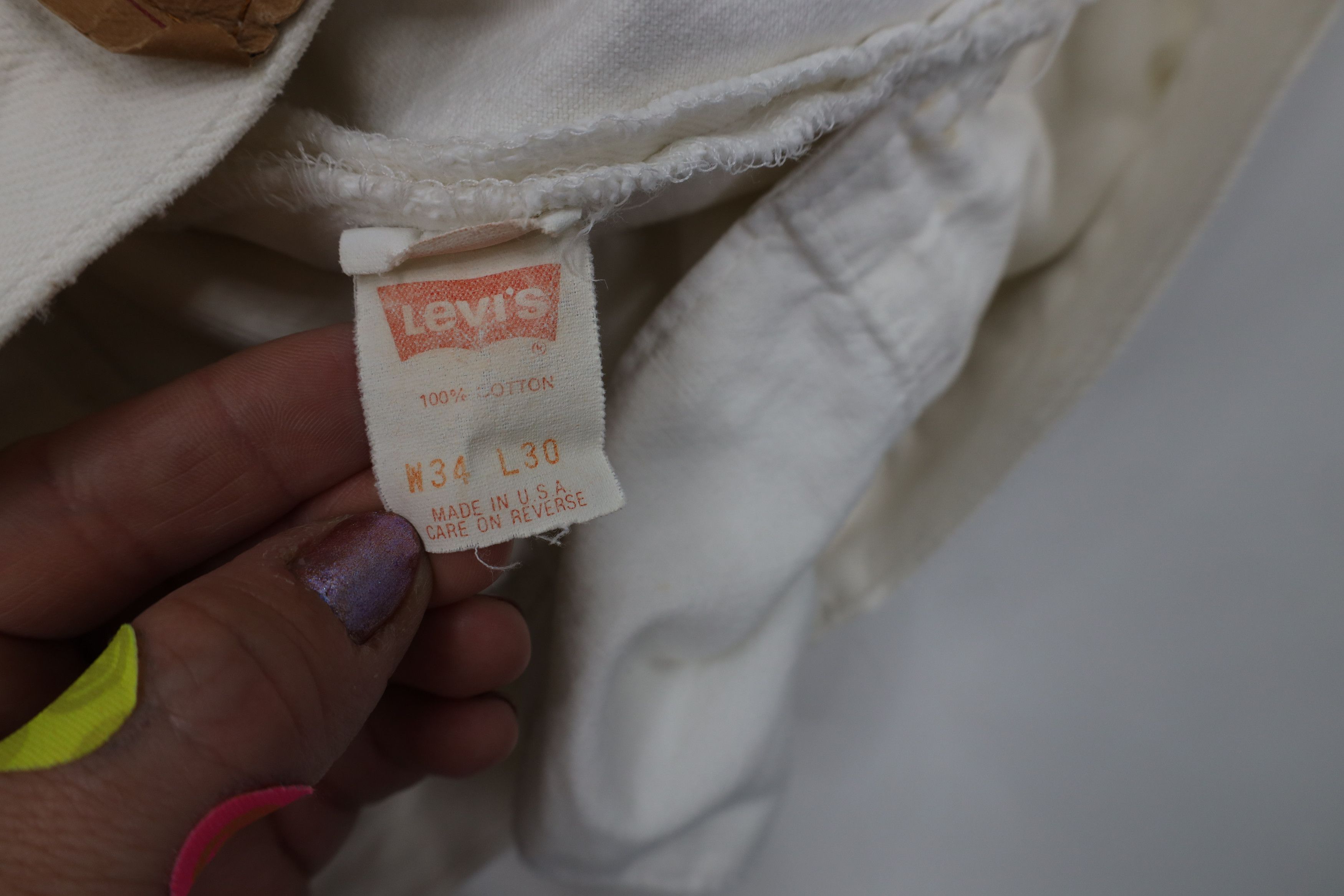 Levi's Vintage 90s Levis 501xx Fly Original Fit Jeans White USA Size US 34 / EU 50 - 10 Thumbnail