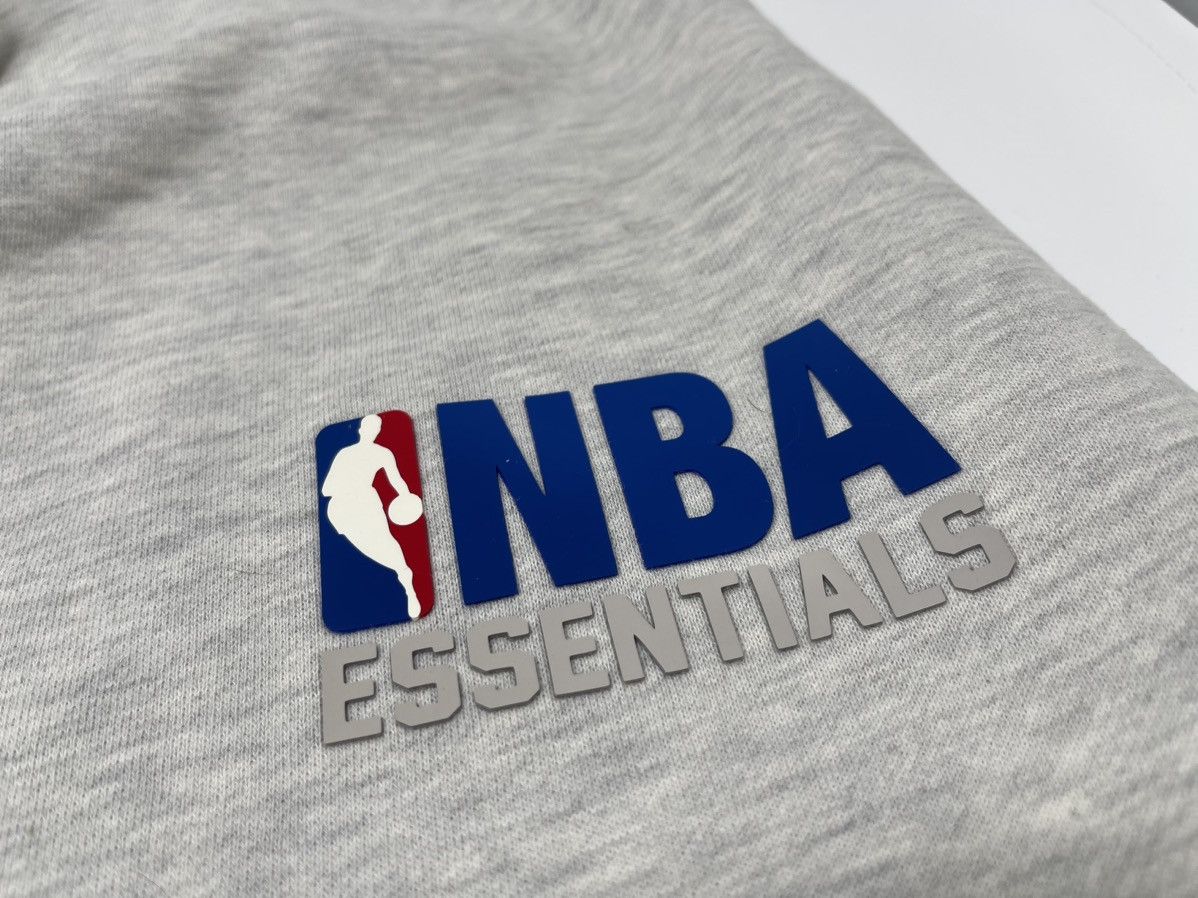 Essentials × Fear of God × NBA New Fear Of God Essentials NBA Heather Grey Size Medium Size US 30 / EU 46 - 2 Thumbnail