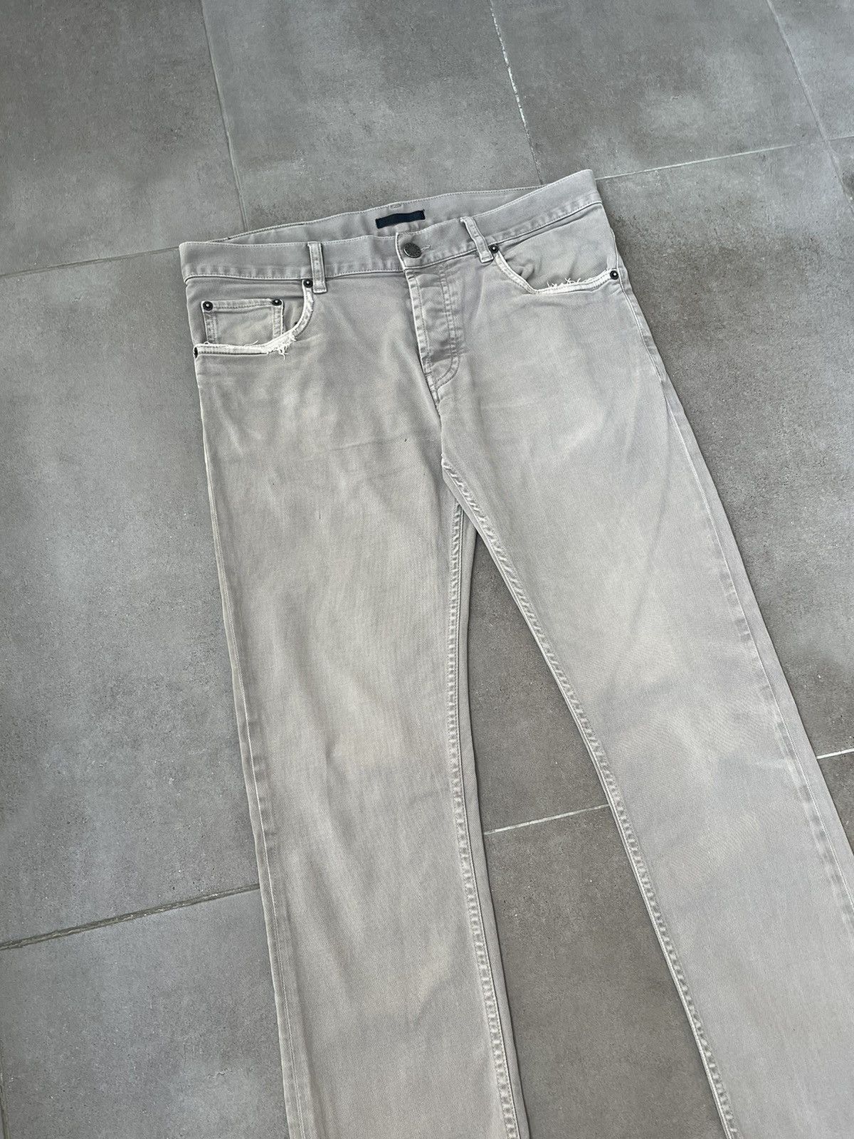 Prada SS13 Prada Distressed Light Grey Denim Pants Size US 32 / EU 48 - 10 Thumbnail