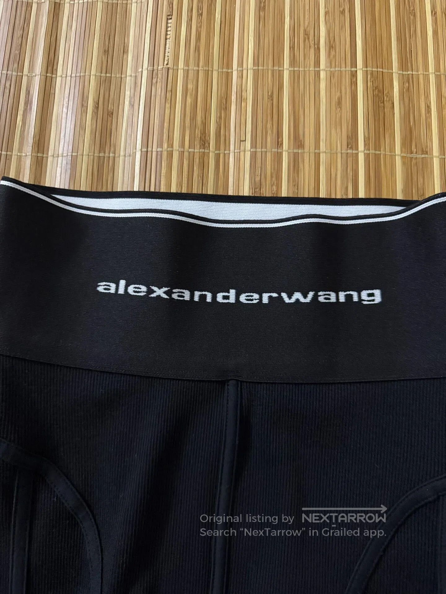 Alexander Wang alexander wang bodycon skirt in black. Size 22" - 2 Thumbnail
