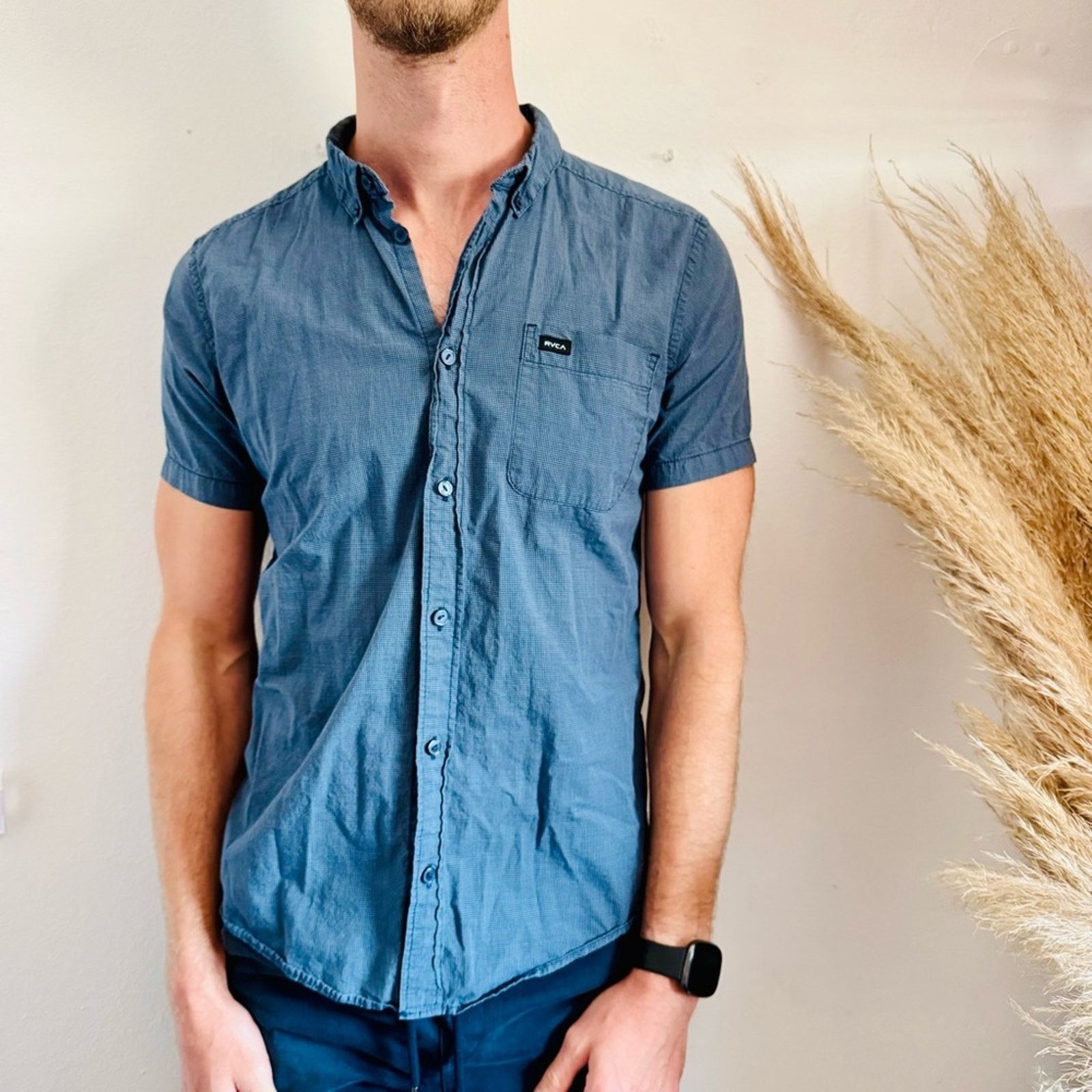 RVCA RVCA Dark Navy Blue White Square Button Short Sleeve Shirt Size US S / EU 44-46 / 1 - 1 Thumbnail