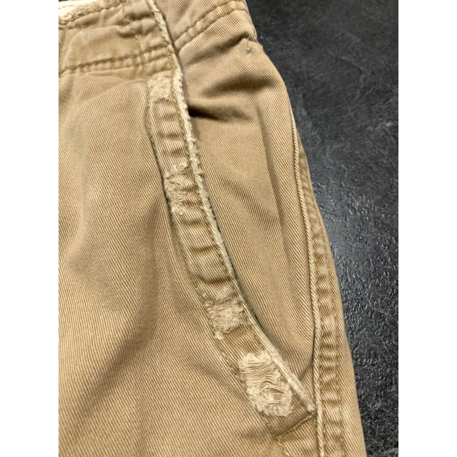 Vintage AMERICAN EAGLE Cargo Shorts Mens Size 31 Brown Regular Fit Casual Size US 31 - 3 Thumbnail