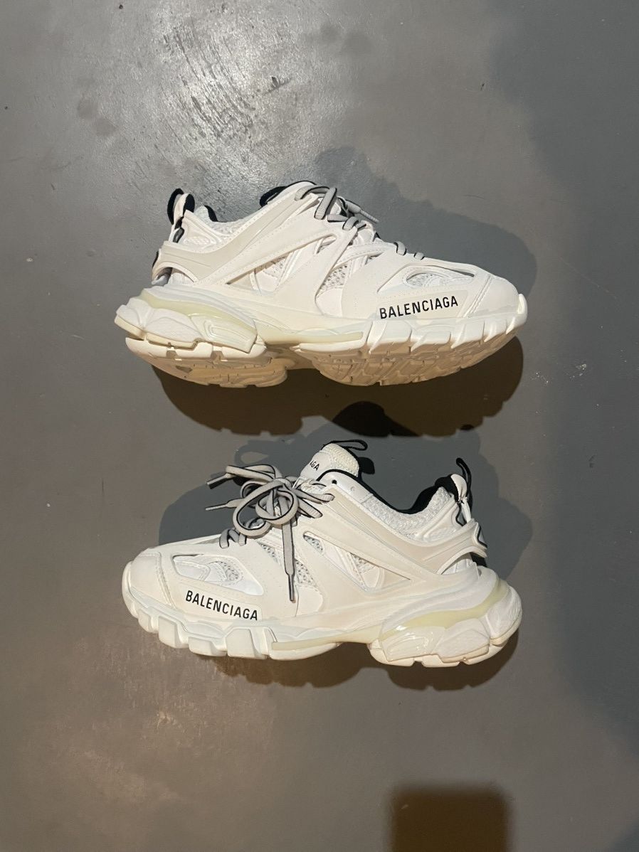 Balenciaga Balenciaga Womens Icy White Track Sneaker Size 5.5W NWT Size US 5.5 / IT 35.5 - 1 Thumbnail