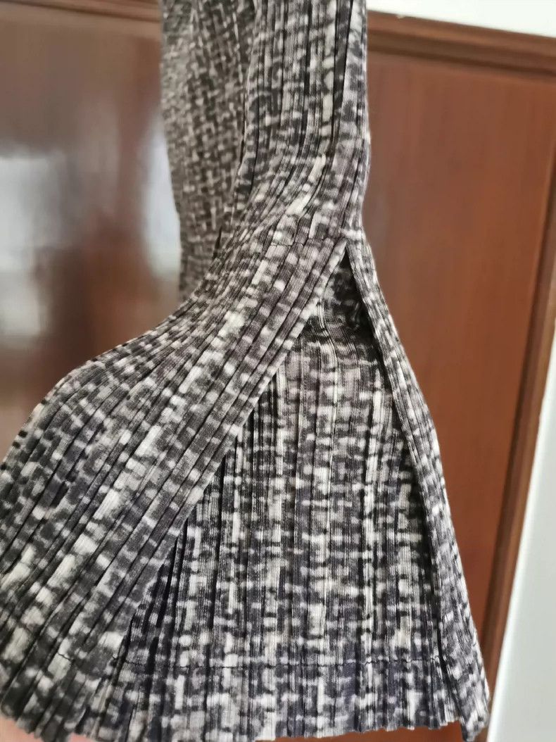 Issey Miyake Issey Miyake size:3 Mixed cotton straight skirt Size 42" / US 20 - 2 Thumbnail