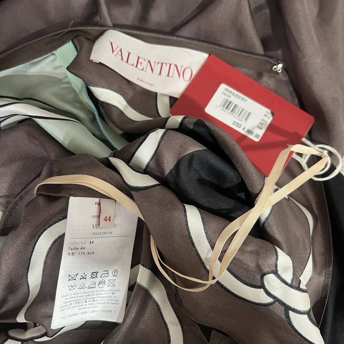 Valentino Valentino chain-print one-shoulder silk midi dress 44 (IT) Size M / US 6-8 / IT 42-44 - 5 Thumbnail
