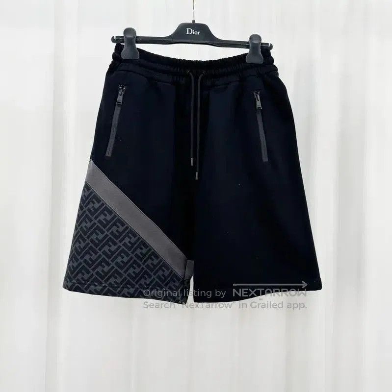 Fendi Fendi Summer Black Cotton Logo Shorts . Size US 26 / EU 42 - 1 Thumbnail