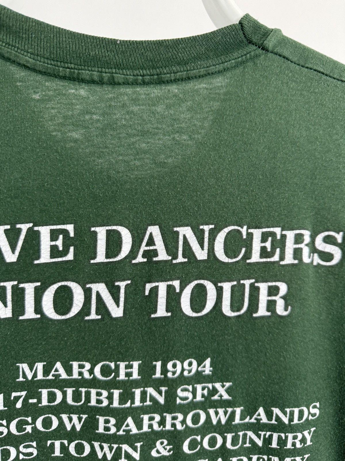 Band Tees Vintage 1994 Soul Asylum Grave Dancers Union Tour Tee Size US L / EU 52-54 / 3 - 7 Thumbnail