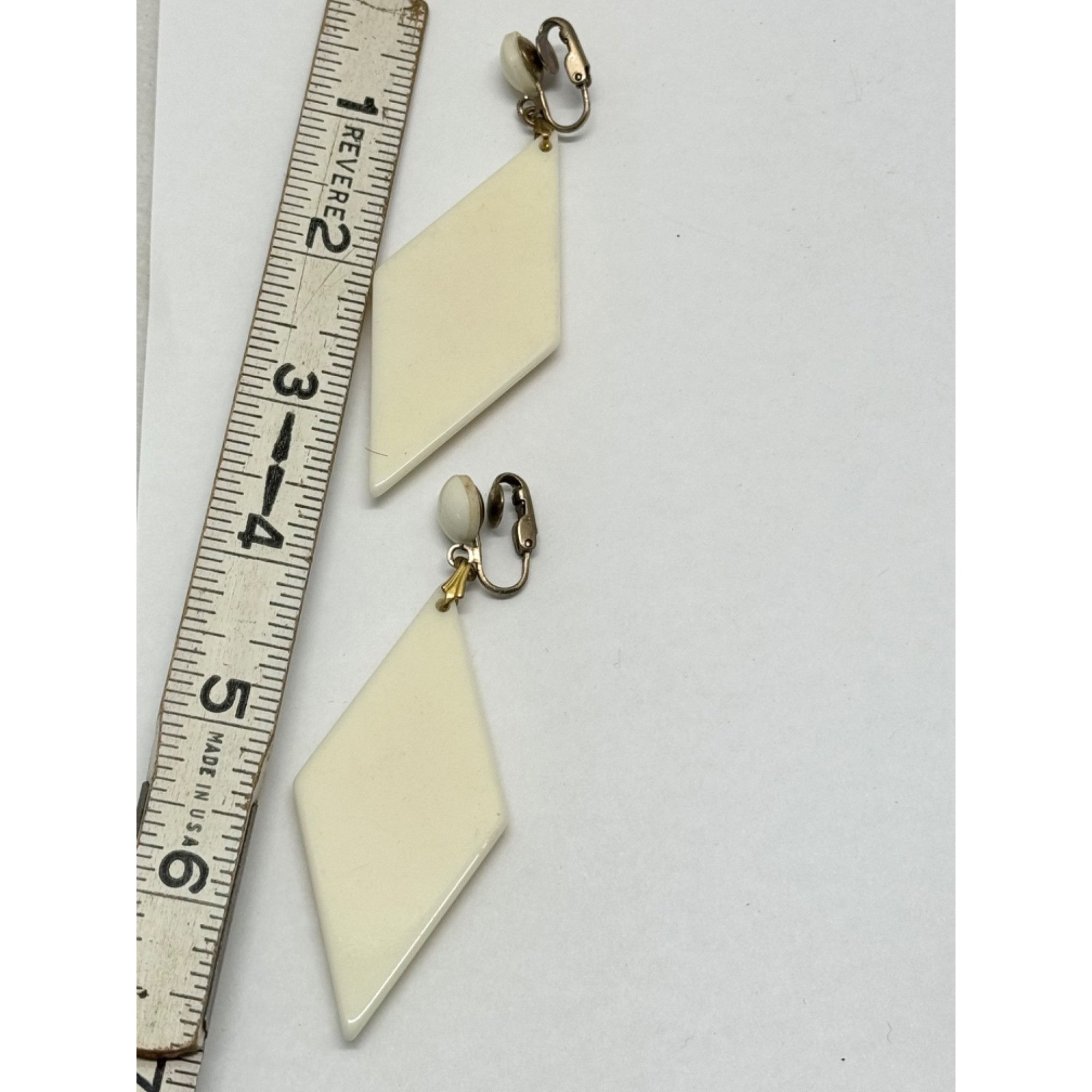 Vintage Vintage pink plastic dangle drop earrings Size ONE SIZE - 6 Thumbnail