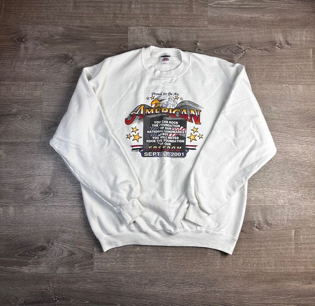 Jerzees VINTAGE Men's “Proud to be an American” Crewneck XL White Size US XL / EU 56 / 4 - 1 Thumbnail