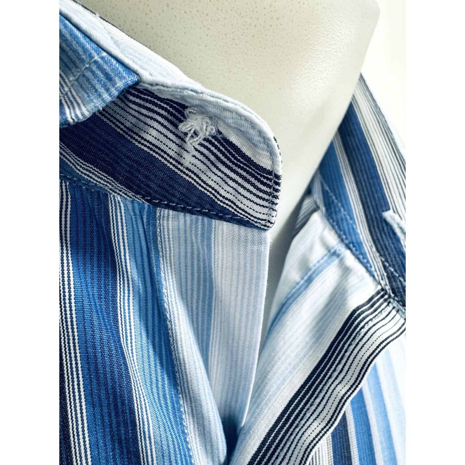 Paul Smith PAUL SMITH Striped Mens Shirt 17 43 Button-Up Long Sleeve Blue 90s Fashion Mens Shirt Size US XL / EU 56 / 4 - 2 Thumbnail