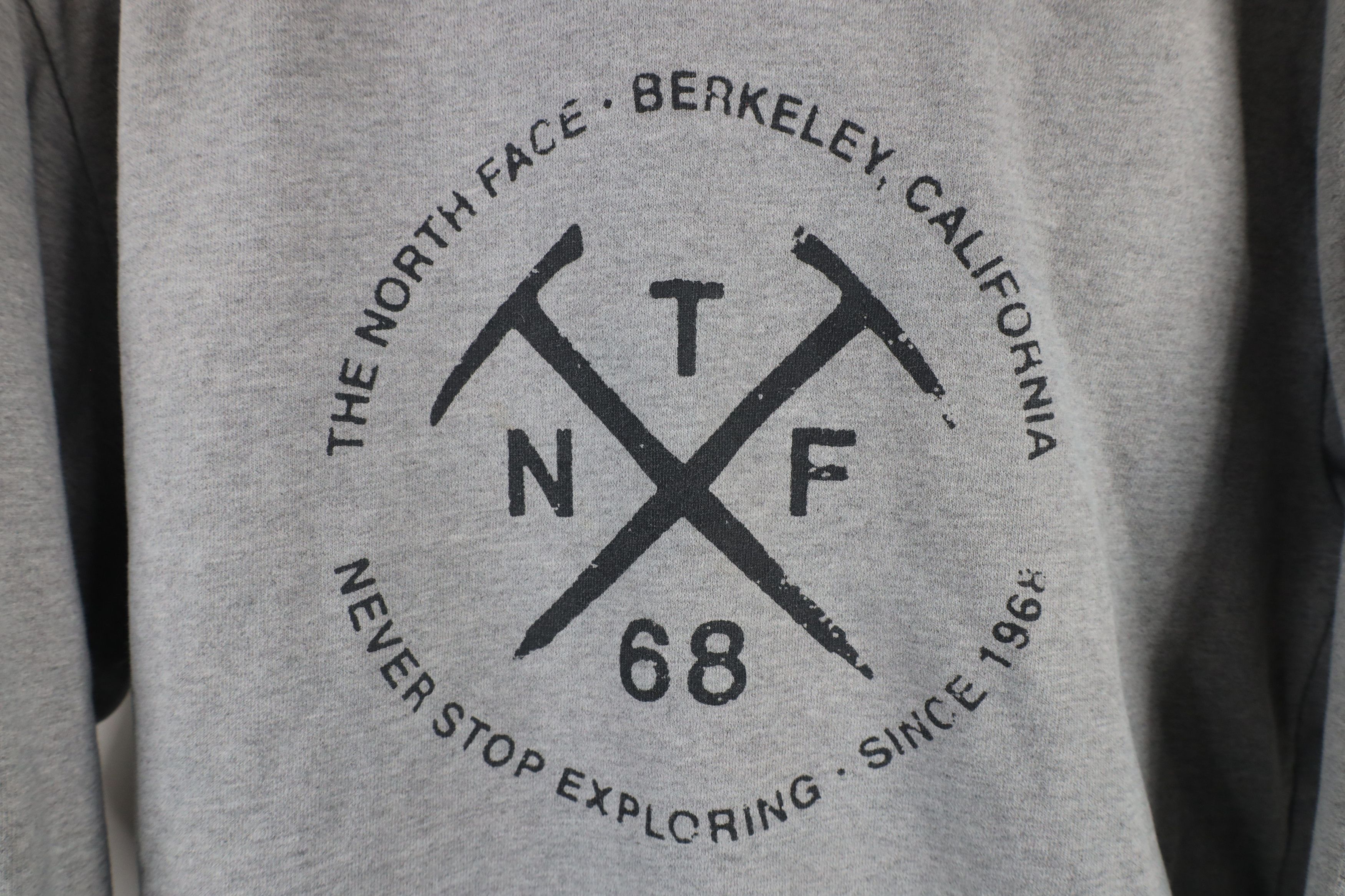 The North Face × Vintage Vintage Y2K The North Face Mountain Pick Hoodie Sweatshirt Size US L / EU 52-54 / 3 - 4 Thumbnail