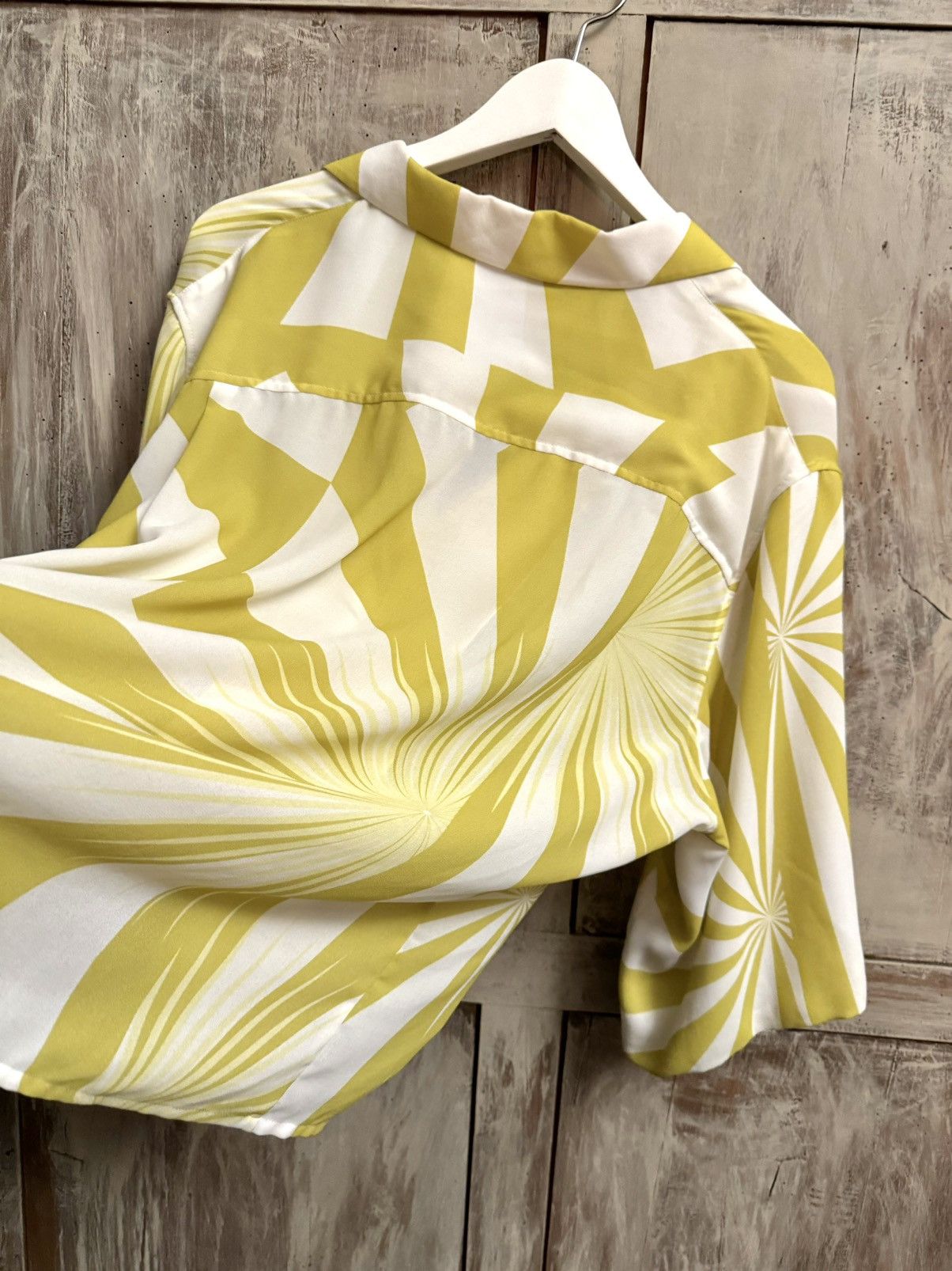 Haider Ackermann haider ackermann ss 2019 printed shirt 38 Size S / US 4 / IT 40 - 9 Thumbnail