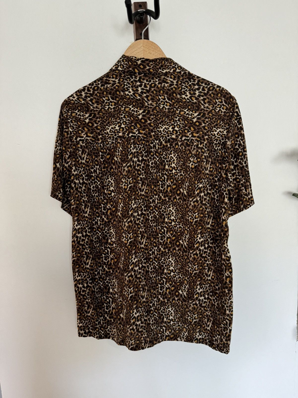 Saint Laurent Paris SS15 Leopard Viscoe Shirt Size US S / EU 44-46 / 1 - 6 Thumbnail