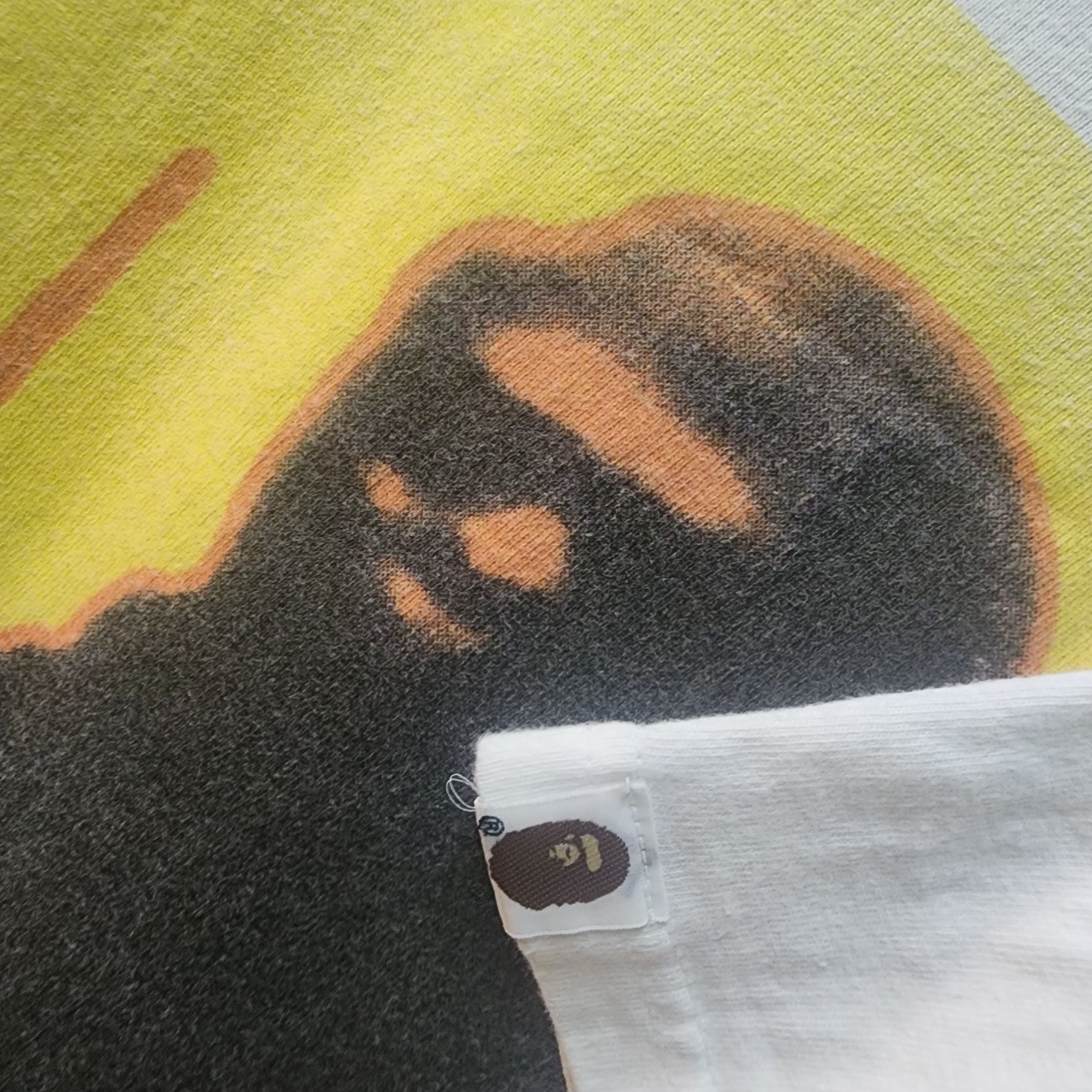 Bape × Futura Vintage Bape x futura 2000 hanes beefy Size US M / EU 48-50 / 2 - 6 Thumbnail