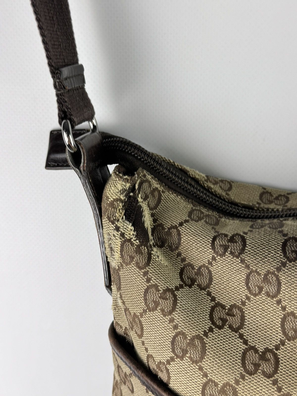 Gucci Vintage Gucci GG Canvas Monogram Shoulder Bag Beige 145857 Size ONE SIZE - 16 Thumbnail