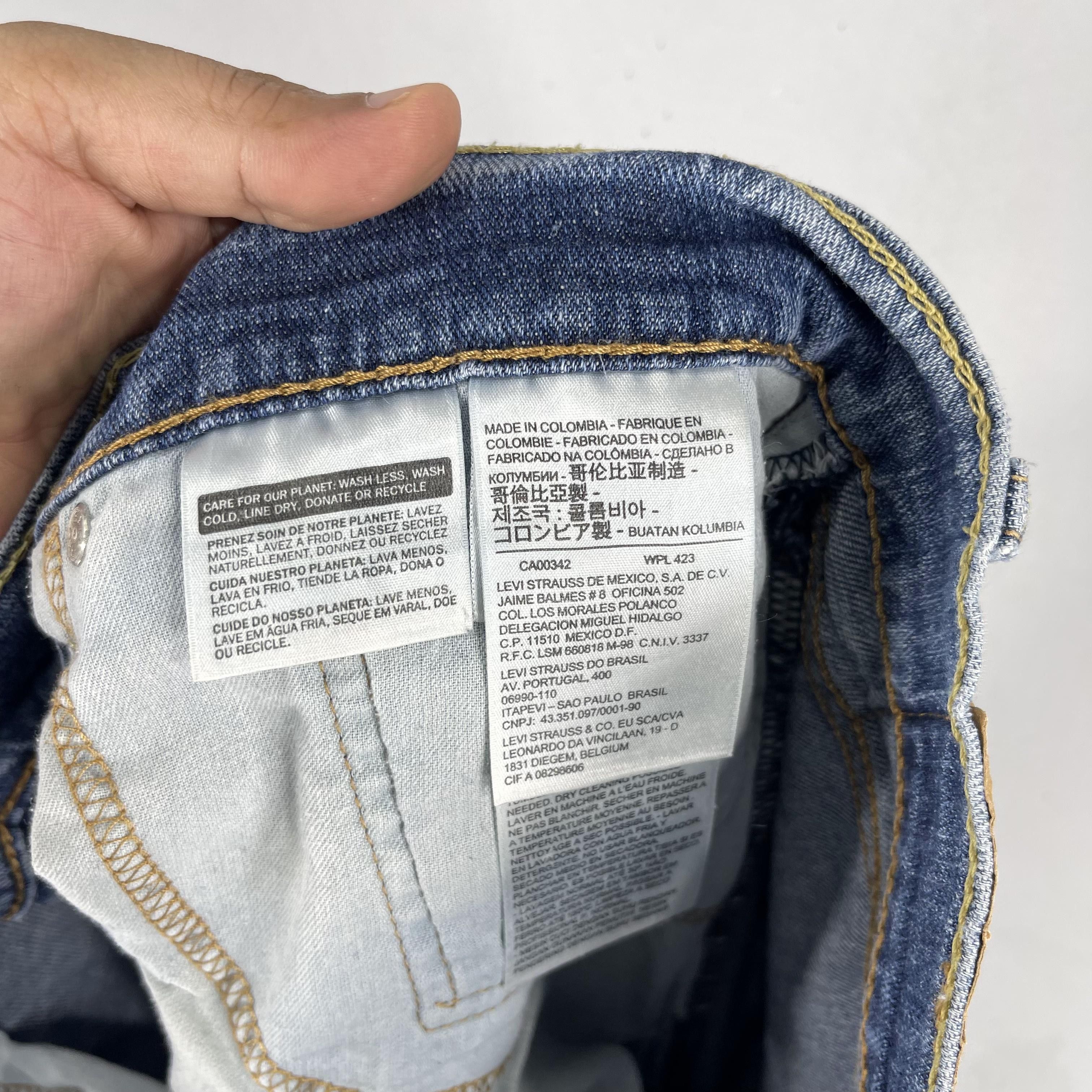 Levi's × Vintage Size 36 Vintage Levis 505 Distressed Medium Wash Jeans Size US 36 / EU 52 - 7 Thumbnail