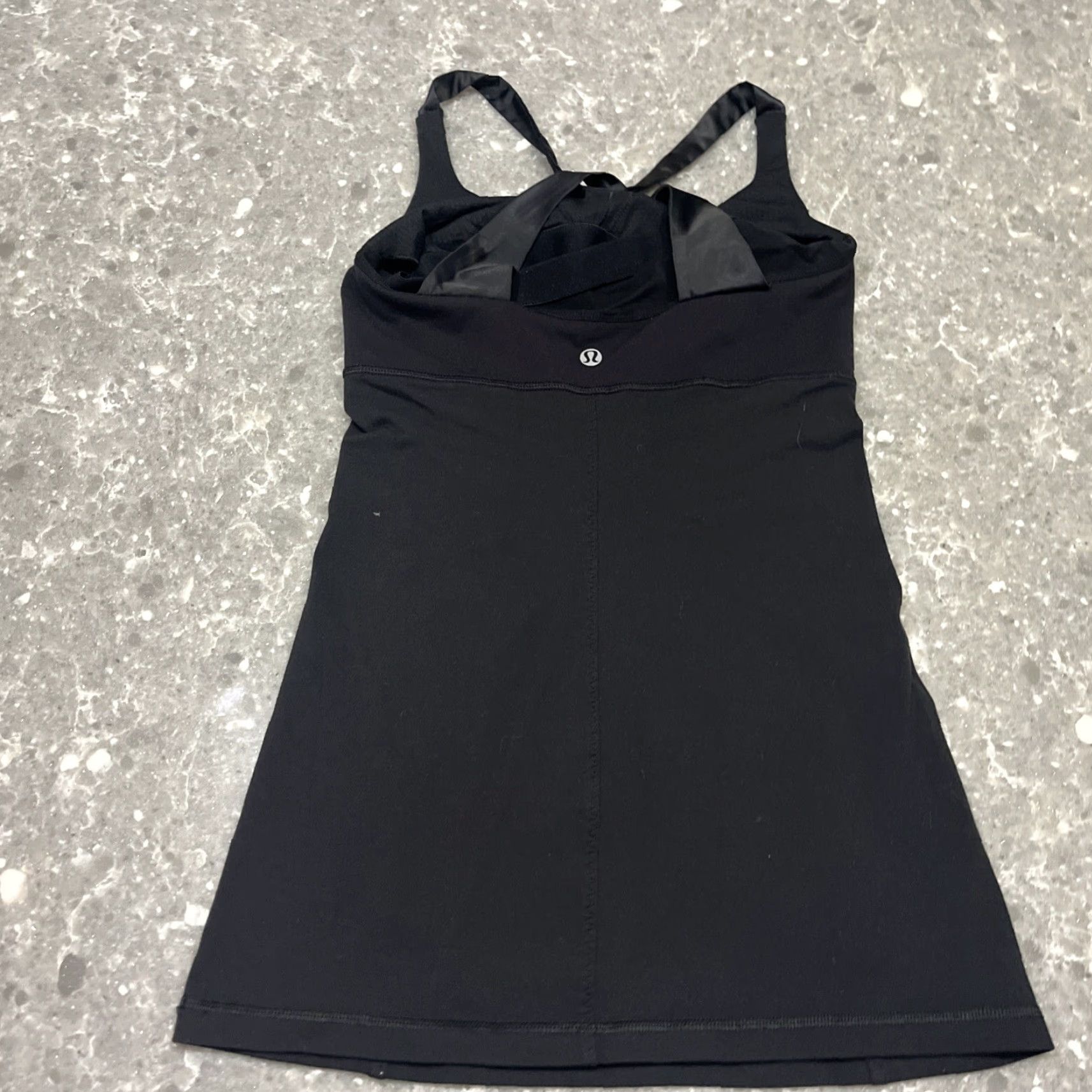 Lululemon LULULEMON Scoop Me Up Tank Sport Top Women Regular Size 4 Black Luon Athletic Top Sleeveless Racerback Scoop Neck Exercise Gym Yoga Activewear Size S / US 4 / IT 40 - 4 Thumbnail