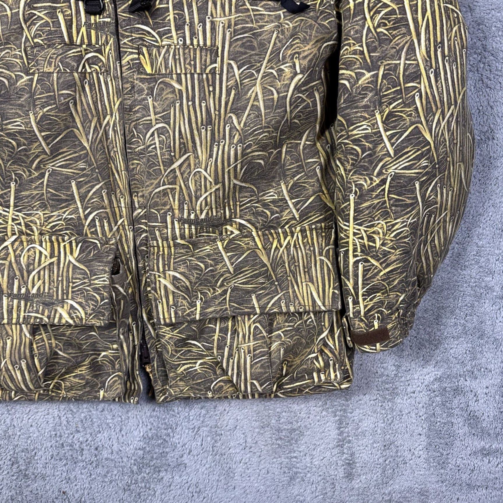 Vintage VINTAGE Clark Outdoor Farmland Camouflage Jacket Mens M Hooded Parka Full Zip Quilted 90s USA Workwear Hunting Size US M / EU 48-50 / 2 - 3 Thumbnail
