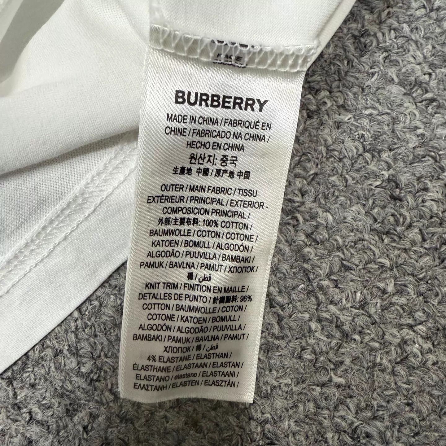 Burberry Burberry White Chest Logo SS Tee XS 99 New Size US XS / EU 42 / 0 - 4 Thumbnail