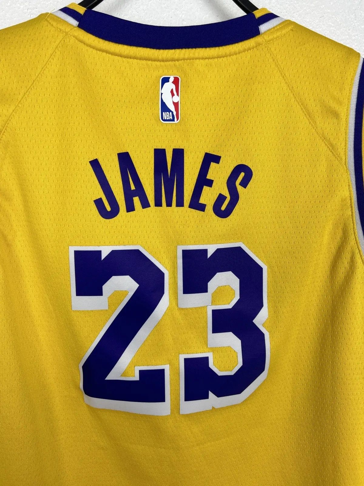 NBA Nike x L.A. Los Angeles Lakers #23 Lebron James Jersey Size US S / EU 44-46 / 1 - 7 Thumbnail