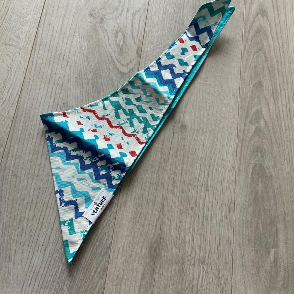Designer Venture Dog Co Blue Waves and Blue Dot Dog Bandana Size ONE SIZE - 2 Thumbnail