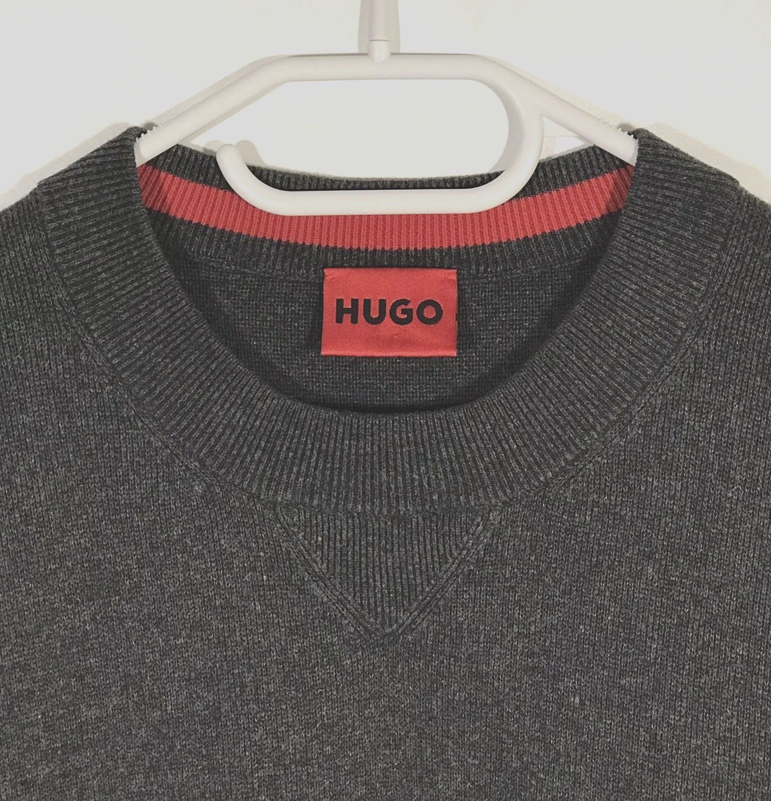 Hugo Boss Hugo Boss Mens Crewneck Sweater Size S Gray Size US S / EU 44-46 / 1 - 6 Thumbnail