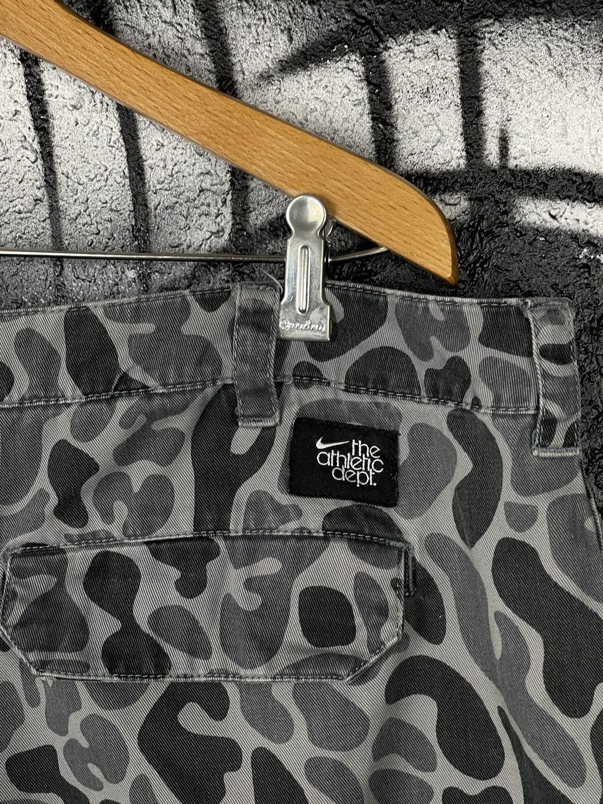 Nike × Vintage Y2K Nike Cargo Camo Shorts Men’s Size 38 Size US 38 / EU 54 - 10 Thumbnail