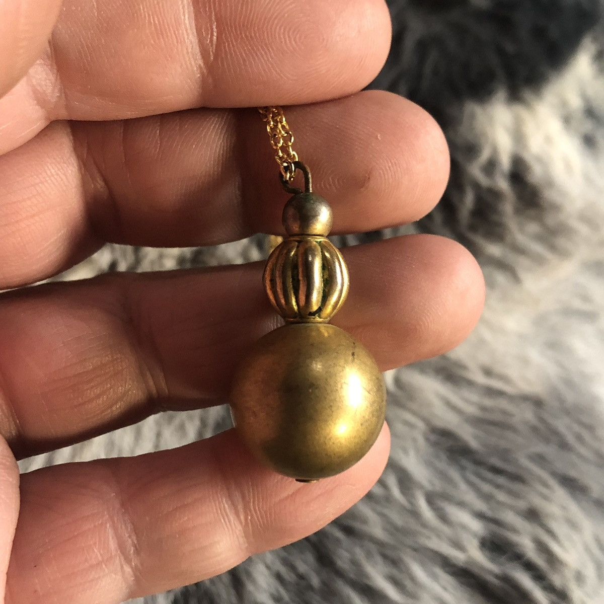 Handmade Handcrafted vintage gold metal ball dangle pendant necklace Size ONE SIZE - 6 Thumbnail