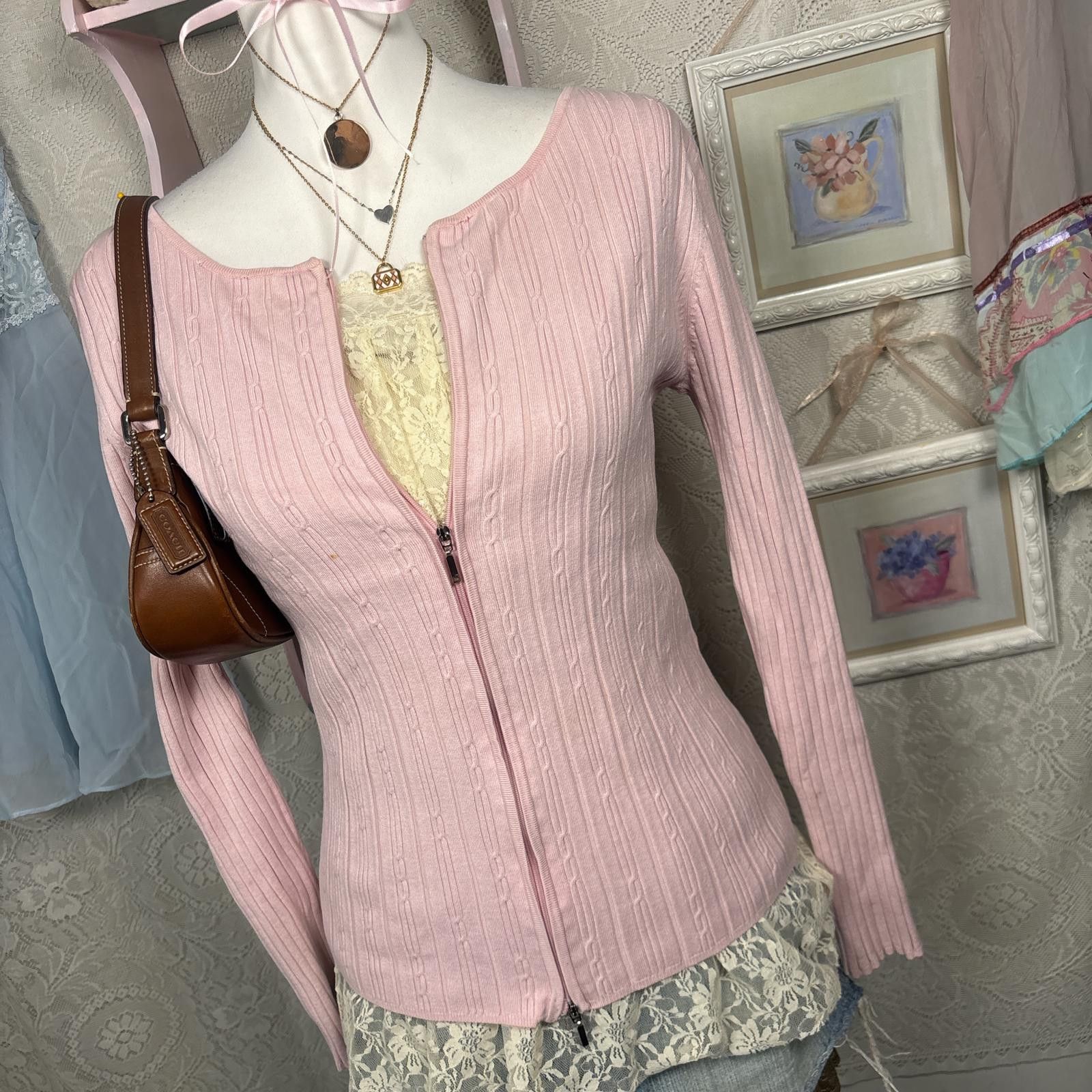 Baldinini vintage pink coquette zip up sweater Size M / US 6-8 / IT 42-44 - 3 Thumbnail