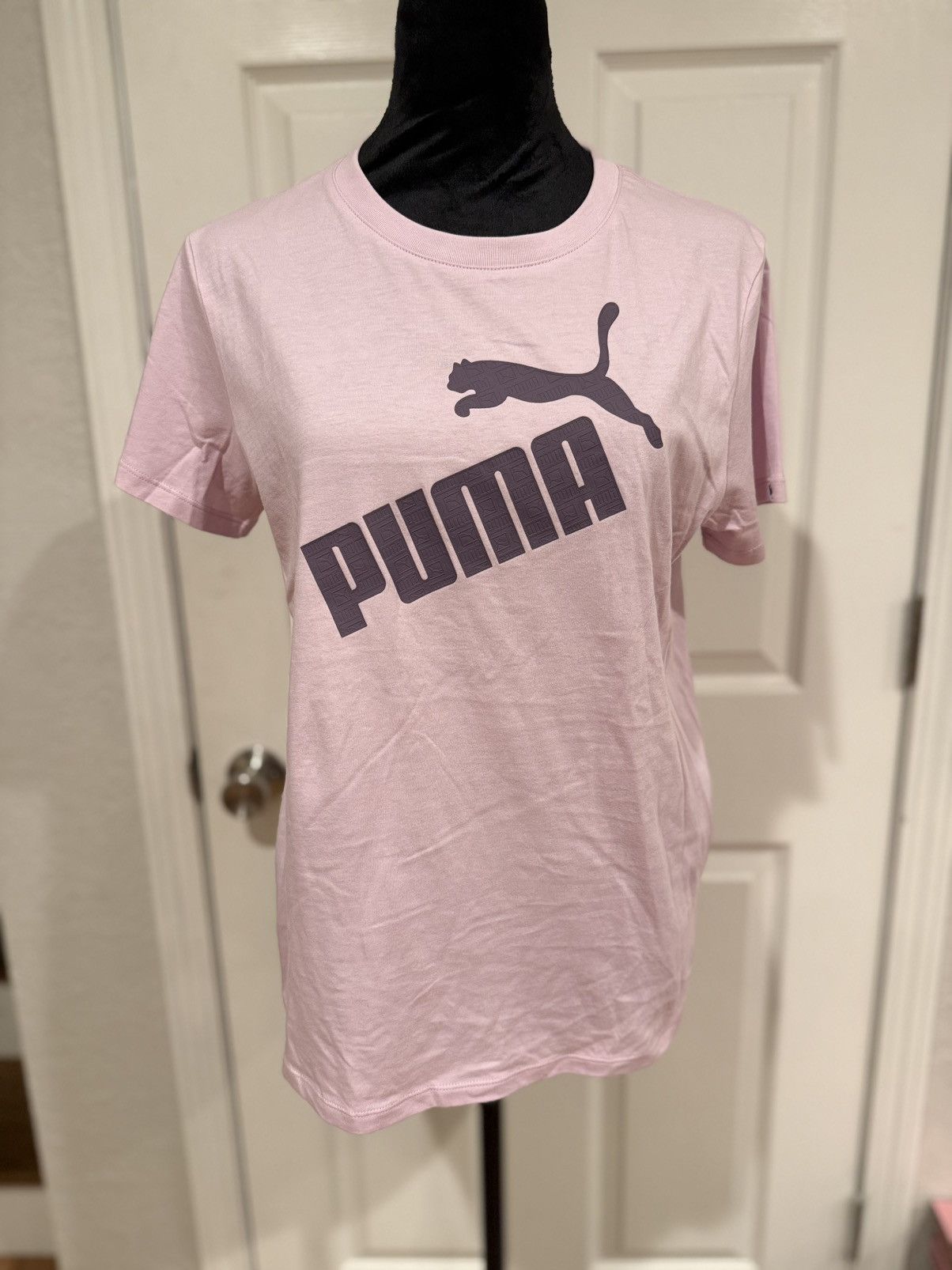 Puma Puma Pink Logo Graphic Crewneck Tee - Size Medium Size M / US 6-8 / IT 42-44 - 1 Thumbnail